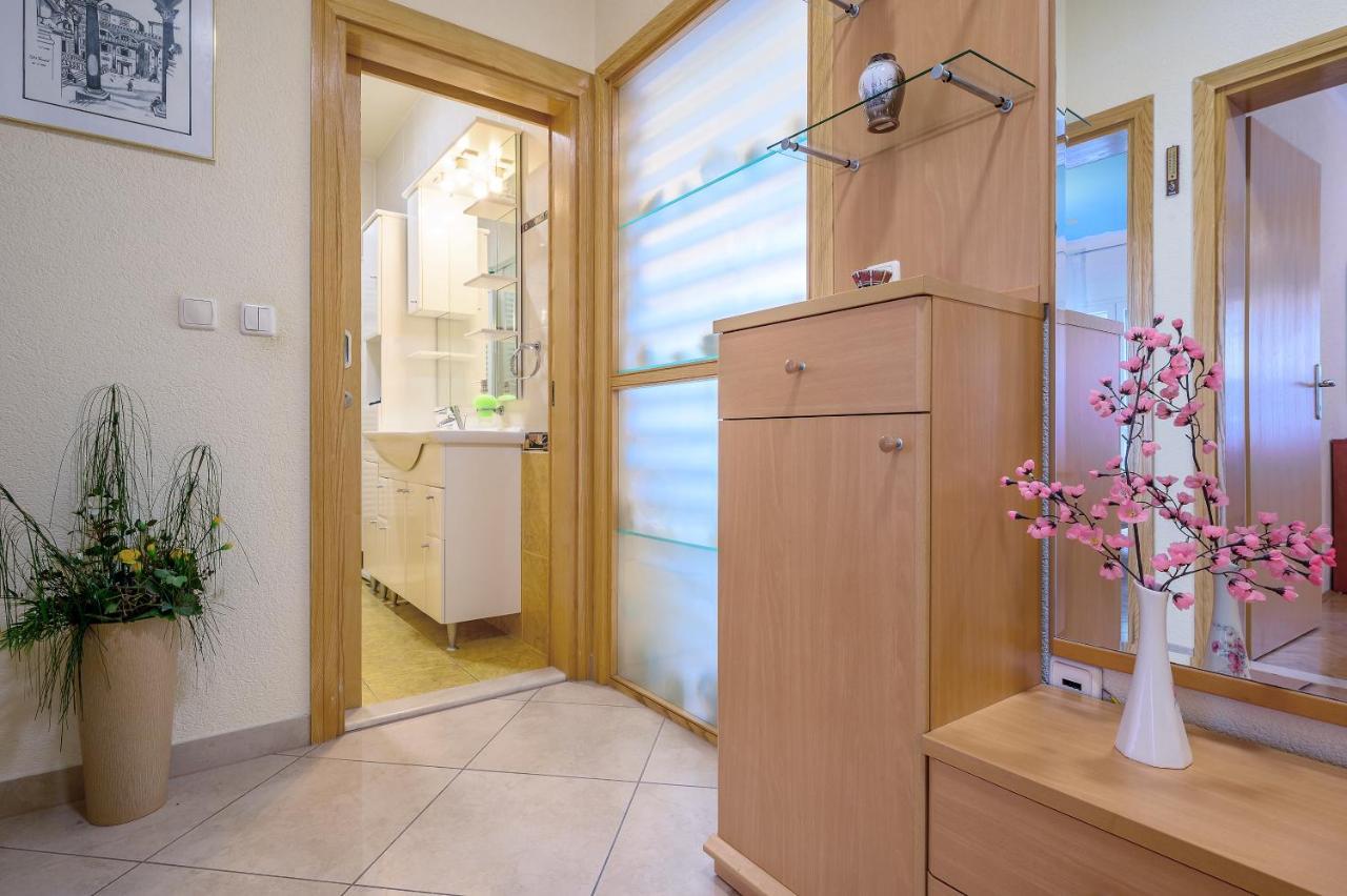 Apartments Juric Podstrana Extérieur photo